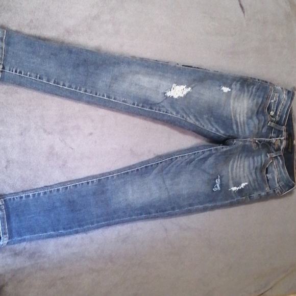 Aeropostale distressed jeans - Picture 2 of 3